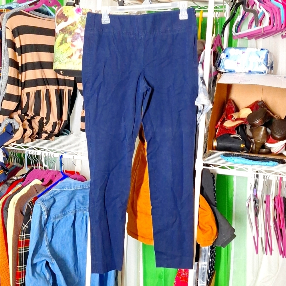 WHBM BLUE SKINNY LEG 4R PANTS